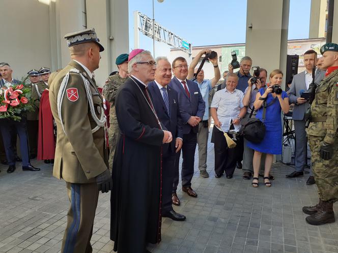 Odsłonięcie tablicy upamiętniającej 100-lecie Cudu nad Wisłą