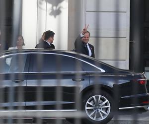 Donald Tusk opuścił Pałac Prezydencki. Wymowny gest 
