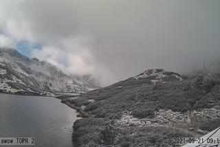 Śnieg pojawił się w Tatrach. Na szlakach jest bardzo niebezpiecznie!