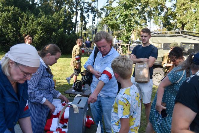 Obchody 80. rocznicy wybuchu Powstania Warszawskiego w Toruniu. Mieszkańcy grodu Kopernika pamiętają o bohaterach