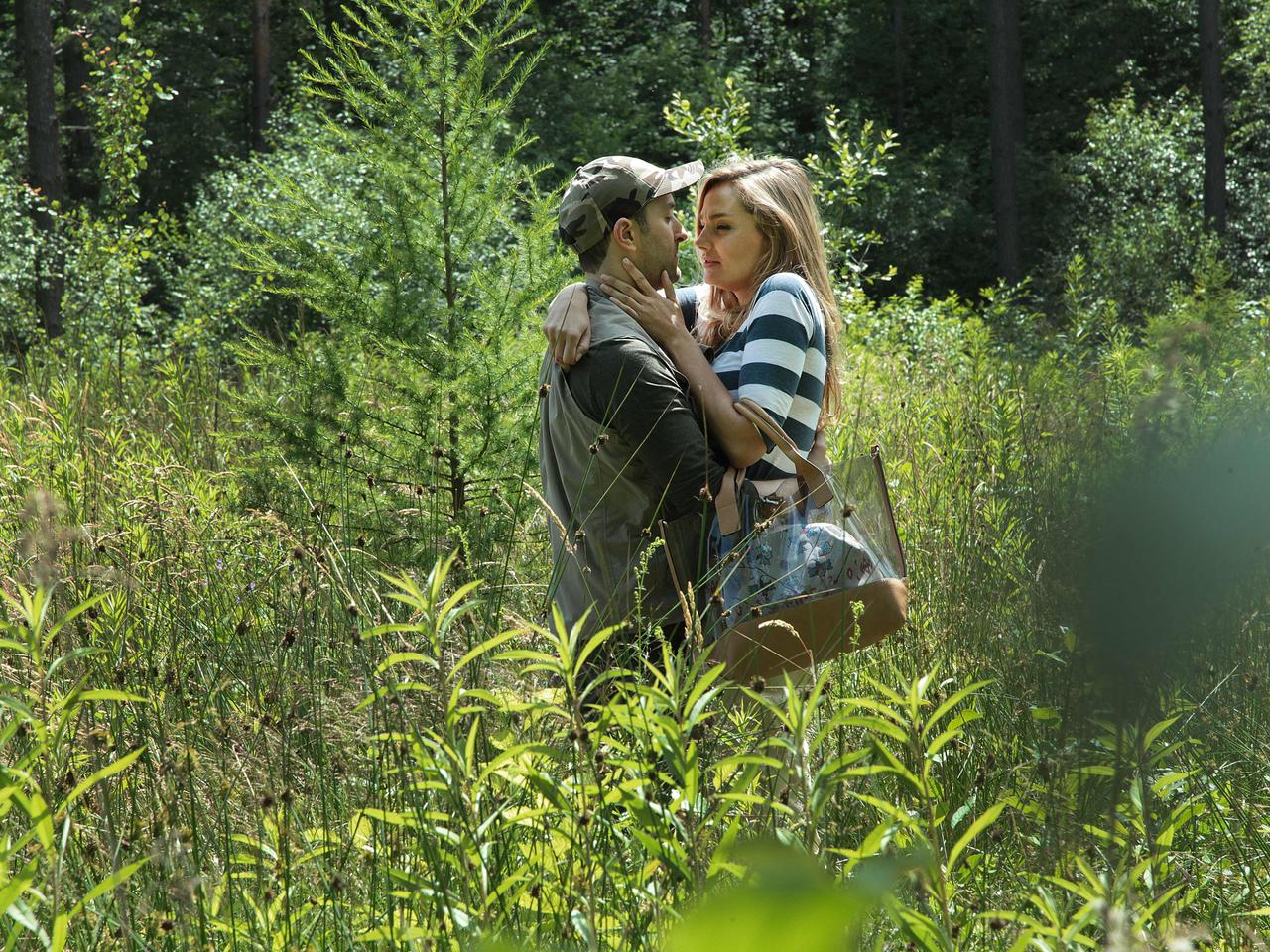 Przyjaciółki 4 sezon odc. 44. Inga (Małgorzata Socha), Szymon (Filip Bobek)