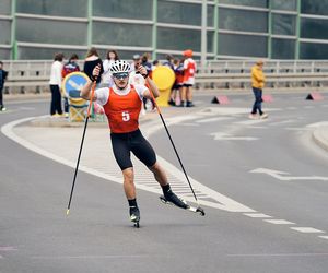 W pierwszym dniu zawodów o Puchar Polski w biegach na nartorolkach Marwe Cup zawodnicy wzięli udział w sprincie techniką dowolną