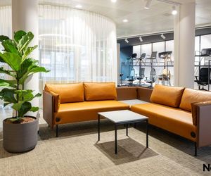 Nowy styl - salony i showroomy