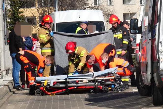 Groza na Mokotowie. Piesza potrącona przez auto