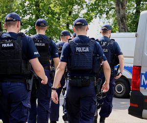 Policja płaci coraz więcej. Ile zarabia policjant w Polsce? Aktualne stawki, dodatki, nagrody