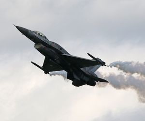 Alarm w Polsce! Polskie myśliwce poderwane! Wojsko ogłasza stan gotowości po ataku Rosji na Ukrainę