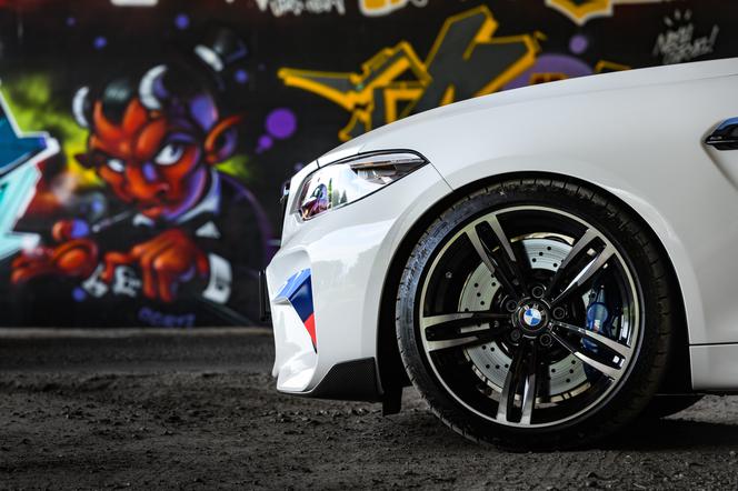 BMW M2 z częściami M Performance