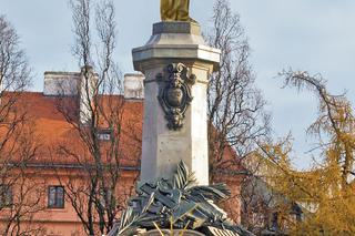 Wysadzał pomnik Lenina, chce zniszczyć Kaczyńskiego
