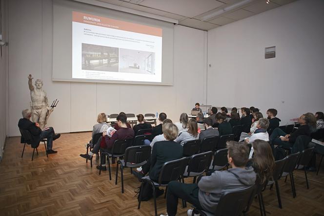 Udane Przedsięwzięcia w Zachęcie. Publiczność