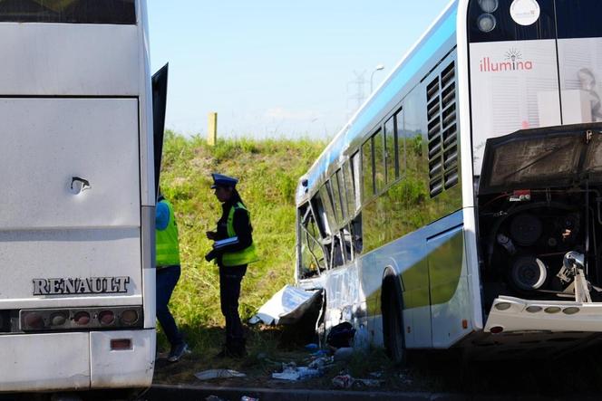 Kraksa autobusów w Nowej Hucie. Nie żyje 61-letni kierowca MPK