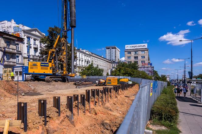 Budowa kamienicy przy ul. Smolnej 23 w Warszawie