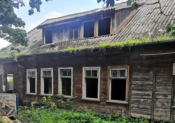 Zabytkowy dom z filmu Znachor przechodzi remont