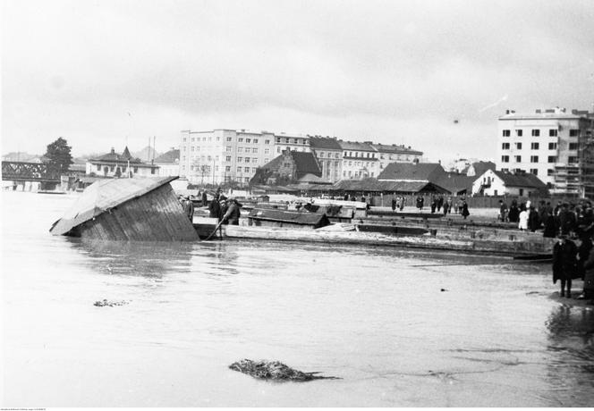 Wielkie powodzie, które nawiedzały Kraków. Wisła osiągnęła wówczas najwyższy poziom w historii 