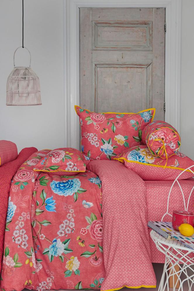 Tkaniny domowe w modnych kolorach