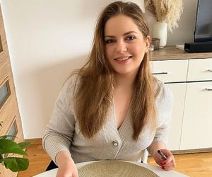 Tak mieszka zmysłowa Anita z M jak miłość. Melania Grzesiewicz urodziła się w Paryżu, ale mieszkanie w Warszawie robi wrażenie - ZDJĘCIA