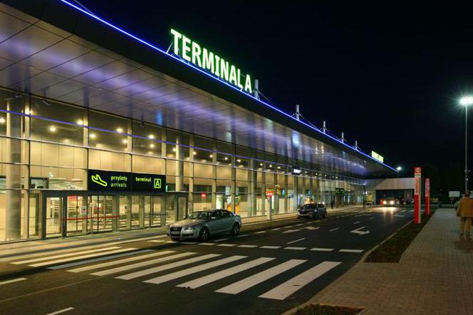 Lotnisko w Pyrzowicach zmieni nazwę! Uchwała przegłosowana. Padło na słynnego Ślązaka