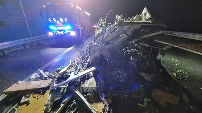 Jarek i jego córeczka Zuzia zginęli w strasznym wypadku na S3. Ruszyła zbiórka dla rodziny