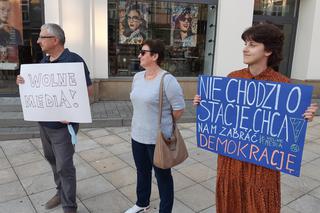 Tak protestowali mieszkańcy Tarnowa! Wsparcie dla telewizji TVN