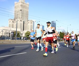 Uczestnicy 46. edycji Nationale-Nederlanden Maratonu Warszawskiego