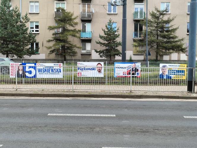 Łódź tonie w plakatach wyborczych. Kto jest odpowiedzialny za ich późniejsze usunięcie?