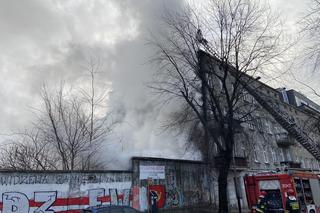 Pożar na ul. Dowborczyków w Łodzi