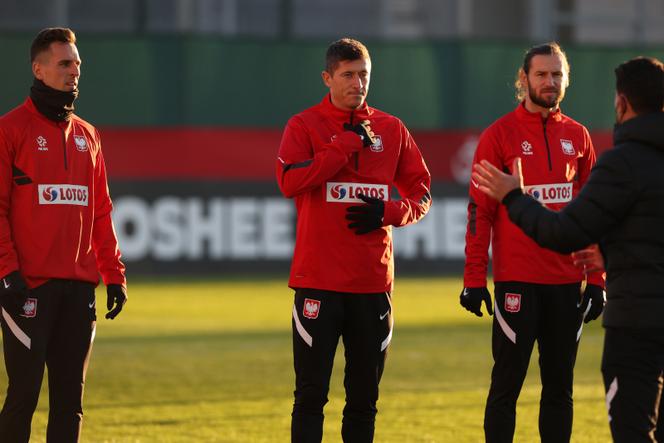 Pierwszy trening Reprezentacji Polski przed trójmeczem el. mistrzostw świata. Trener Sousa już układa klocki