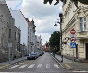 Tak wygląda jedna z najbardziej eleganckich ulic w Bydgoszczy. Zapraszamy na spacer po ul. Cieszkowskiego