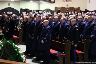 „Niebo płakało, a my razem z nim”. Strumienie deszczu i łez na pogrzebach Daniela i Ireneusza