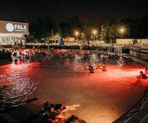Nocne Pływanie w Aquaparku Fala! Przygotowano mnóstwo atrakcji! To będzie niezapomniana noc!