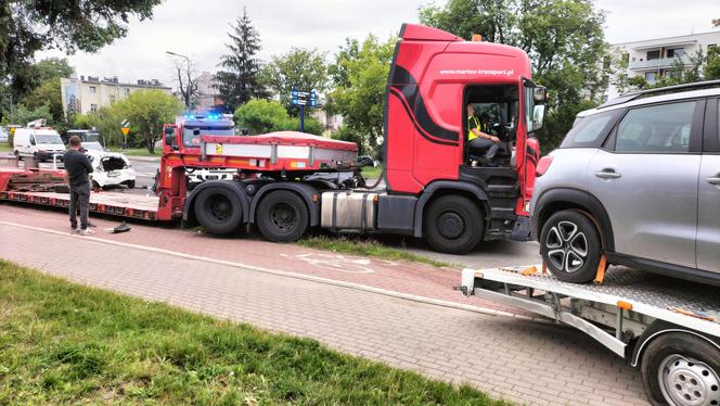 Potężny karambol w Bydgoszczy. 11 pojazdów, sześciu poszkodowanych. Zdjęcia z miejsca wypadku