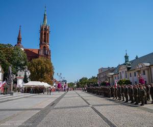 Obchody Święta Wojska Polskiego w Białymstoku. Zobacz jak mieszkańcy uczcili 15 sierpnia [ZDJĘCIA]