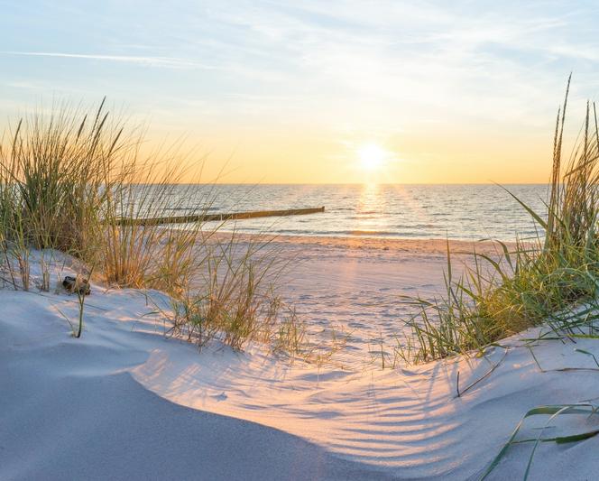 Internauci wybrali najpiękniejsze polskie plaże! Travelist.pl opublikował jubileuszowy Ranking Plaż 2023