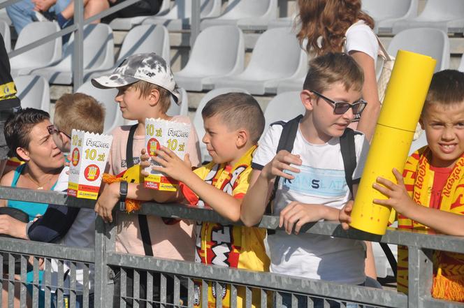 Korona Kielce - Cracovia. Zdjęcia kibiców podczas meczu. 10 sierpnia 2024