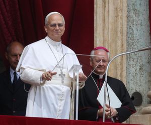 Znaczki z Papieżem.