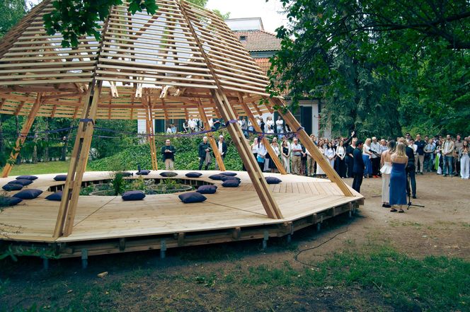 Pawilon Wspólnoty | Projekt „Stawiamy_” Politechniki Warszawskiej