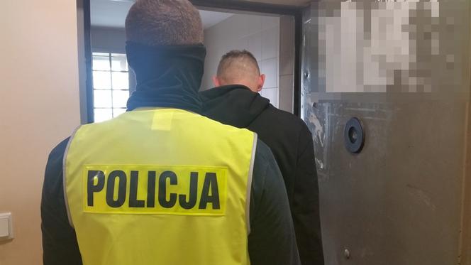 Legionowo. Kilkaset gramów amfetaminy i mefedronu trzymali W PIWNICY!