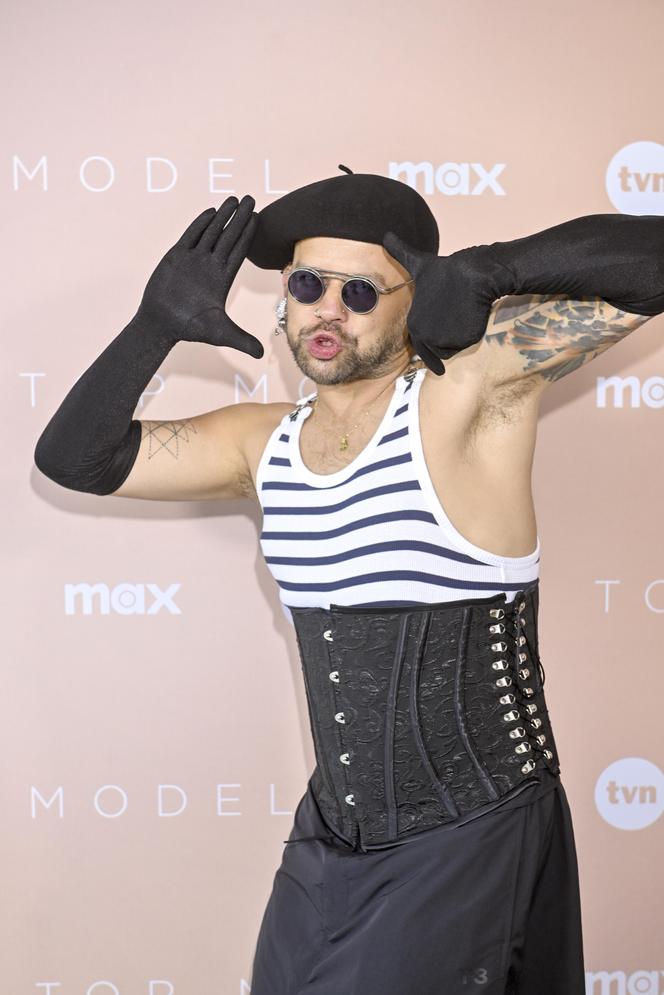 Michał Piróg, "Top model"