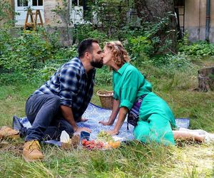 Barwy szczęścia, odcinek 2937: Beata oświadczy się Damianowi! Takiego ślubu jeszcze nie było - ZDJĘCIA