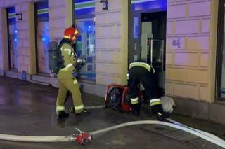 Warszawa. Pożar apteki na Nowym Świecie! Na miejscu pracowały trzy zastępy gaśnicze