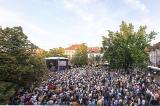 V Filar na Rynku Nowego Miasta