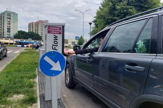 Szpital papieski wprowadził nowy system parkingowy. Jest bezobsługowy