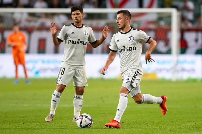 Były gwiazdor Legii trafi do giganta? W grze są grube miliony, szokujące doniesienia z Anglii