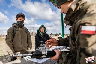 Szkolenie w ramach Trenuj z Wojskiem trwa 8 godzin