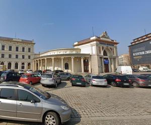 Tu we Wrocławiu można parkować za darmo. Gdzie bezpłatnie zostawić samochód w centrum Wrocławia?