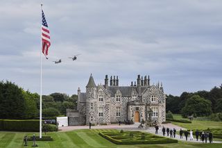 Donald Trump przybył do Wielkiej Brytanii