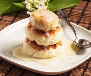 Jak zrobić sos serowy? Przepis na sos serowy w wersji łagodnej