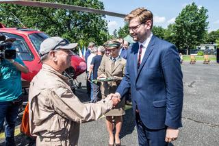 Nad lasami w woj. śląskim lata helikopter. Chodzi o ochronę przeciwpożarową [ZDJĘCIA]