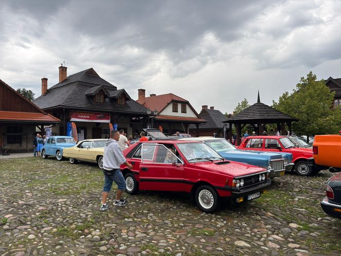 Zlot Zabytkowych Samochodów w Nowym Sączu 