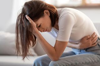 Stres w dzieciństwie zostawia trwałe ślady nie tylko na psychice? Naukowcy nie mają wątpliwości, że w jelitach też