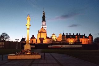 Do tego miasta w województwie śląskim zjeżdżają się tłumy. Nie dla atrakcji turystycznych 